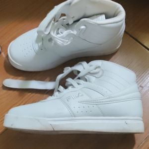 Fila high top shoes